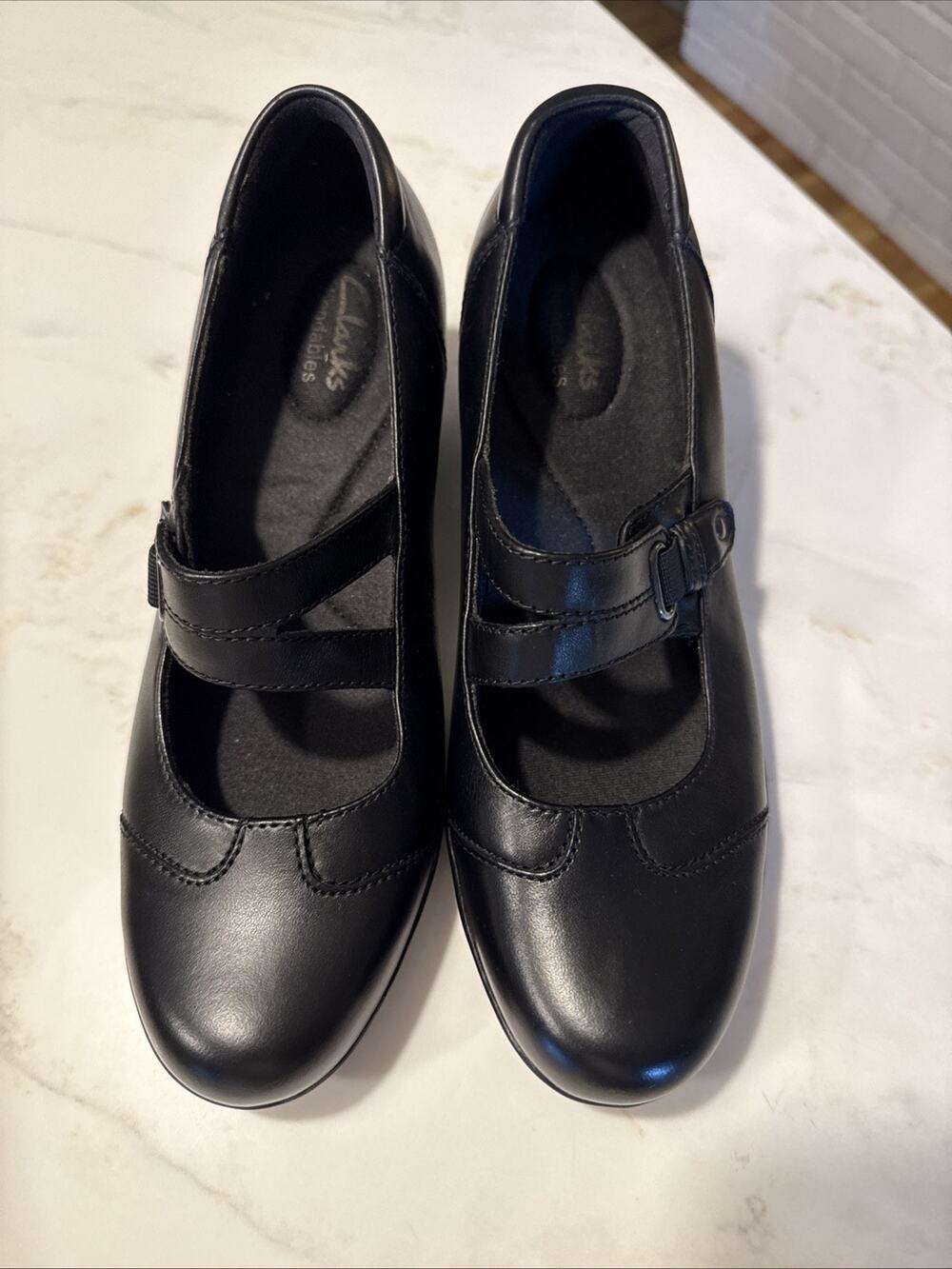 Clarks - Ingalls Siene - Leather Heel Pumps - Black- Size 8 - Comfortable